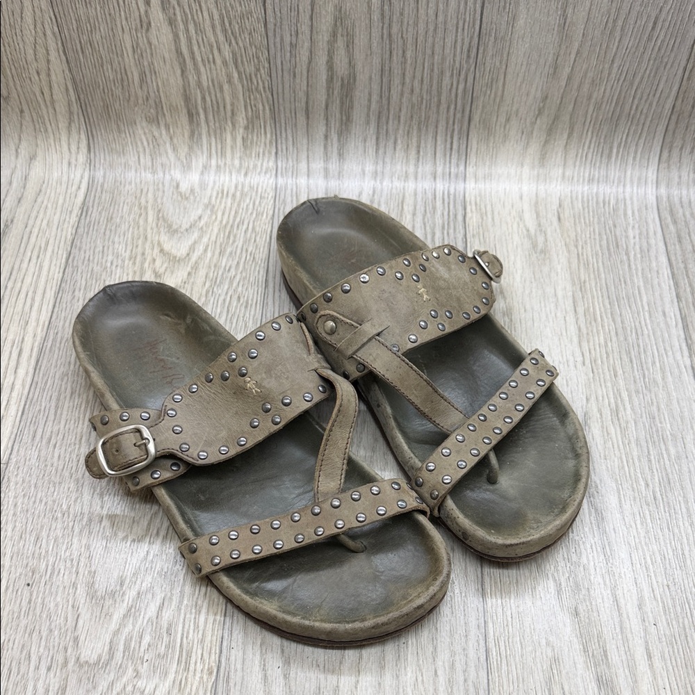 Henry Beguelin Studded  Sandals